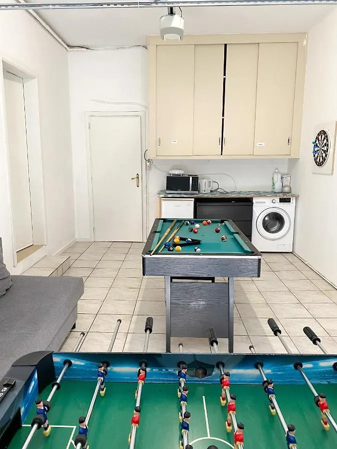 Big Sunset 2 Bedroom House With A Garden Antwerp Holiday home